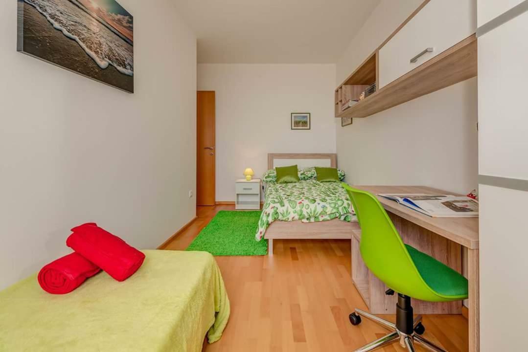 Apartment Alfa Сплит Екстериор снимка