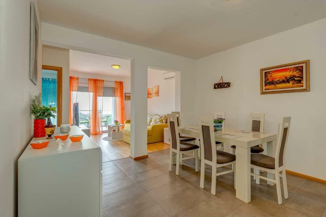 Apartment Alfa Сплит Екстериор снимка